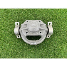 Кронштейн опоры амортизатора