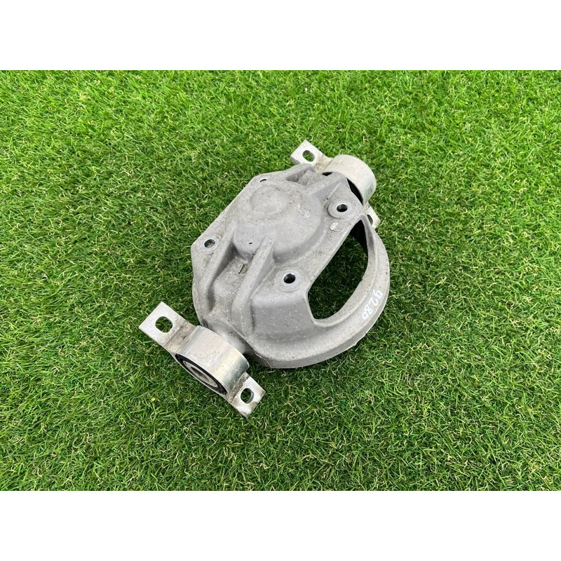 Кронштейн опоры амортизатора (подвеска) AUDI Q7 4L 2014 3.0 TFSi CTWB 7L0512301C