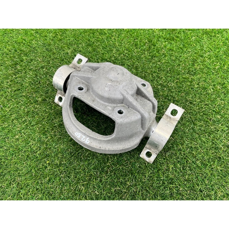 Кронштейн опоры амортизатора (подвеска) AUDI Q7 4L 2014 3.0 TFSi CTWB 7L0512301C