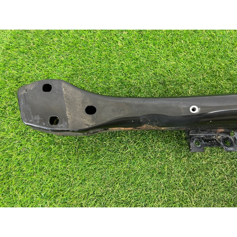 Кронштейн КПП (трансмиссия) Volkswagen Touareg NF 2012 3.6 7P0399225B