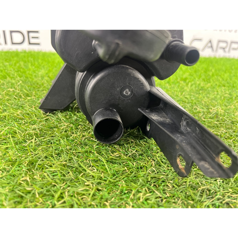 Абсорбер топливный (топливная система) BMW 4-series F32 2015 2.0 16117301246