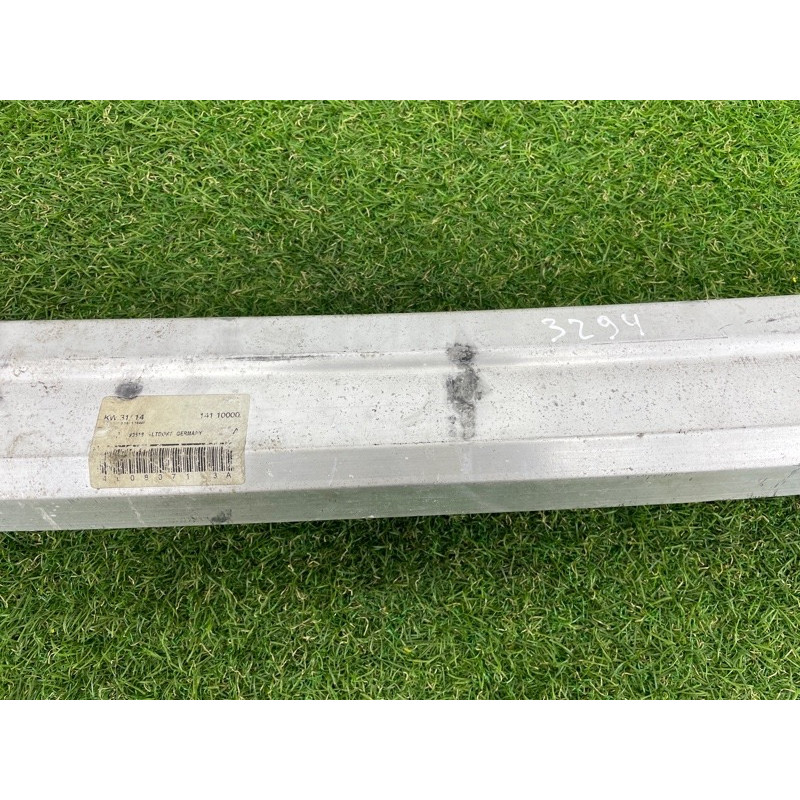 Усилитель бампера (наружные элементы кузова) AUDI Q7 4L 2007 3.6 4L0807113A