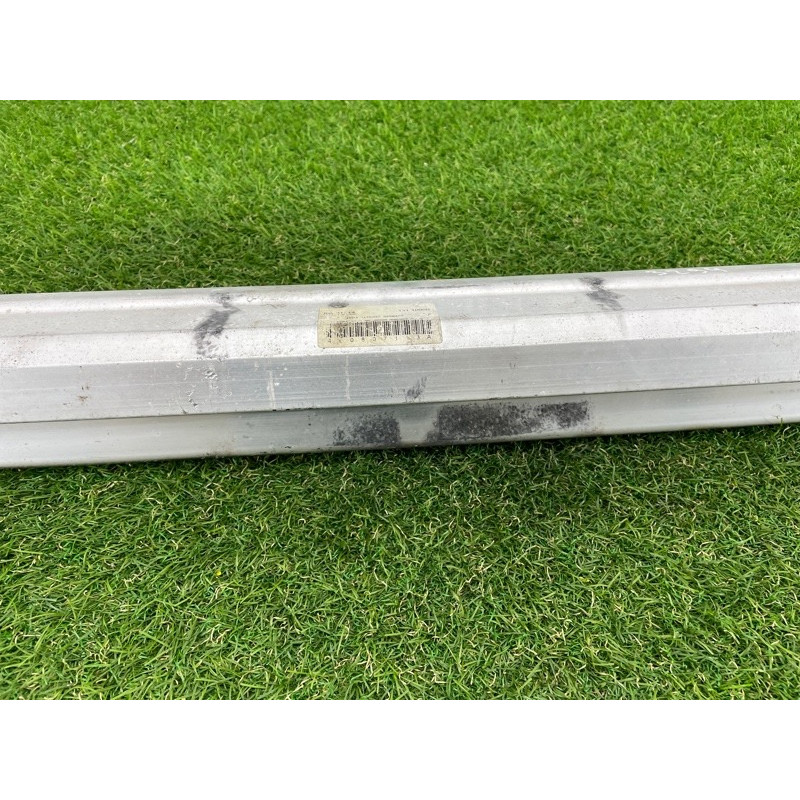 Усилитель бампера (наружные элементы кузова) AUDI Q7 4L 2007 3.6 4L0807113A