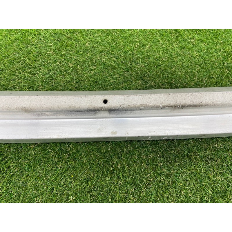 Усилитель бампера (наружные элементы кузова) AUDI Q7 4L 2007 3.6 4L0807113A