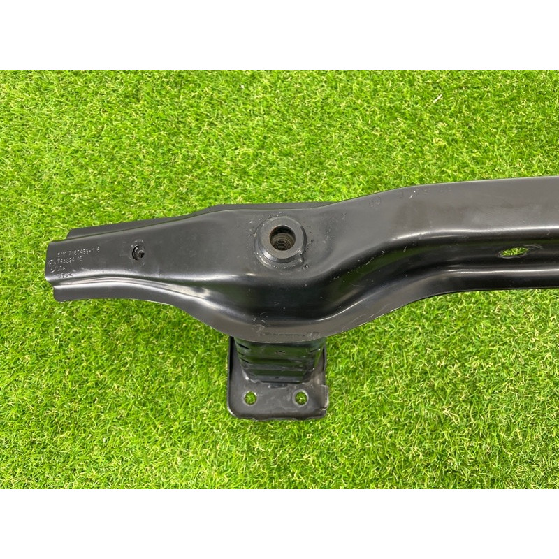 Усилитель бампера (наружные элементы кузова) BMW X5 E70 2008 4.8 N62/TU 51117165458