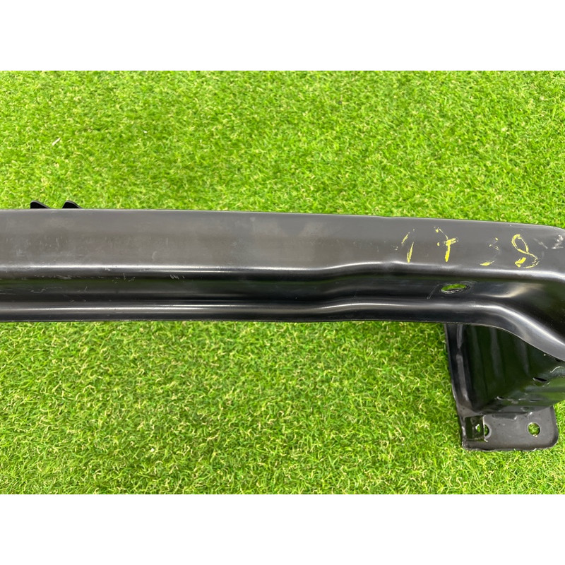 Усилитель бампера (наружные элементы кузова) BMW X5 E70 2008 4.8 N62/TU 51117165458