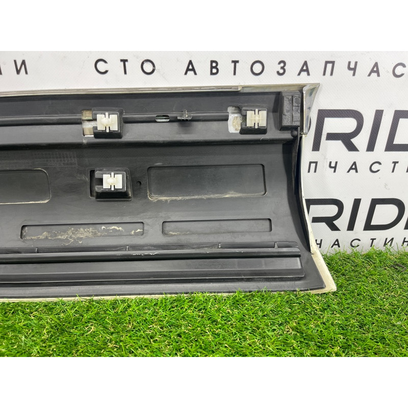 Накладка двери внешняя (кузов и элементы) Volkswagen Touareg NF 2011 3.6 7P6854940HGRU