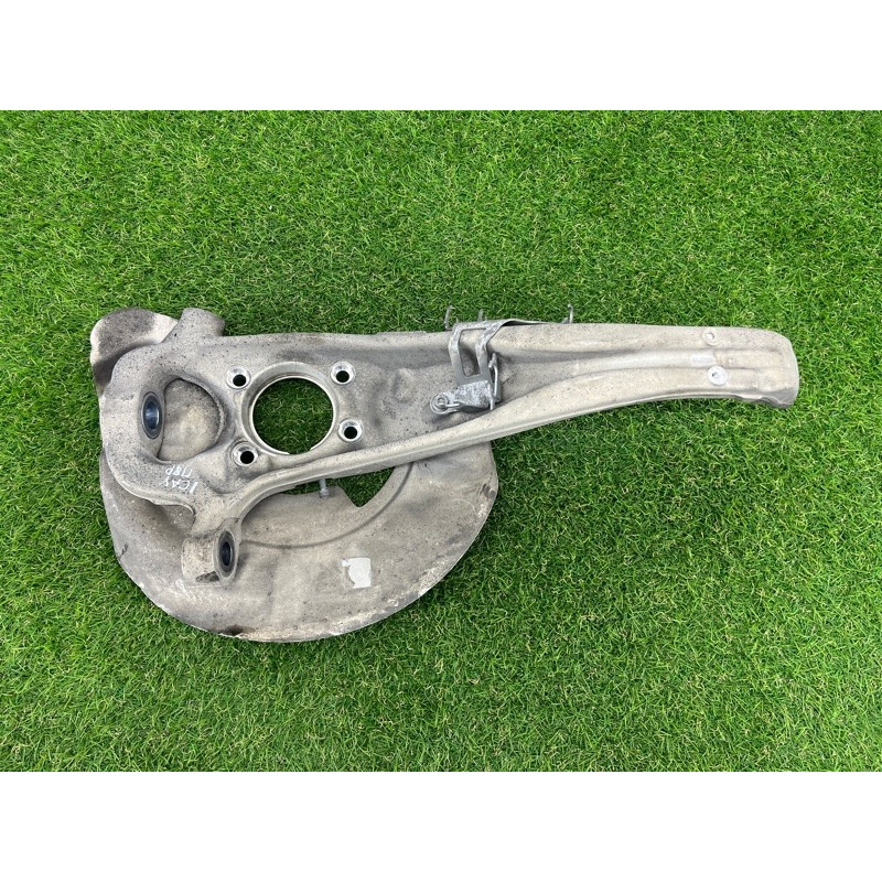 Поворотний кулак (підвіска) PORSCHE CAYENNE 958 2013 3.6 95834115600