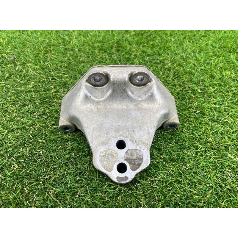 Кронштейн раздатки (трансмиссия) AUDI Q7 4L 2014 3.0 TFSi CTWB 7L0399649E