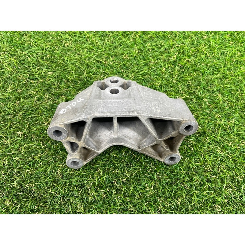 Кронштейн КПП (трансмиссия) Volkswagen Touareg NF 2012 3.6 7L8399649