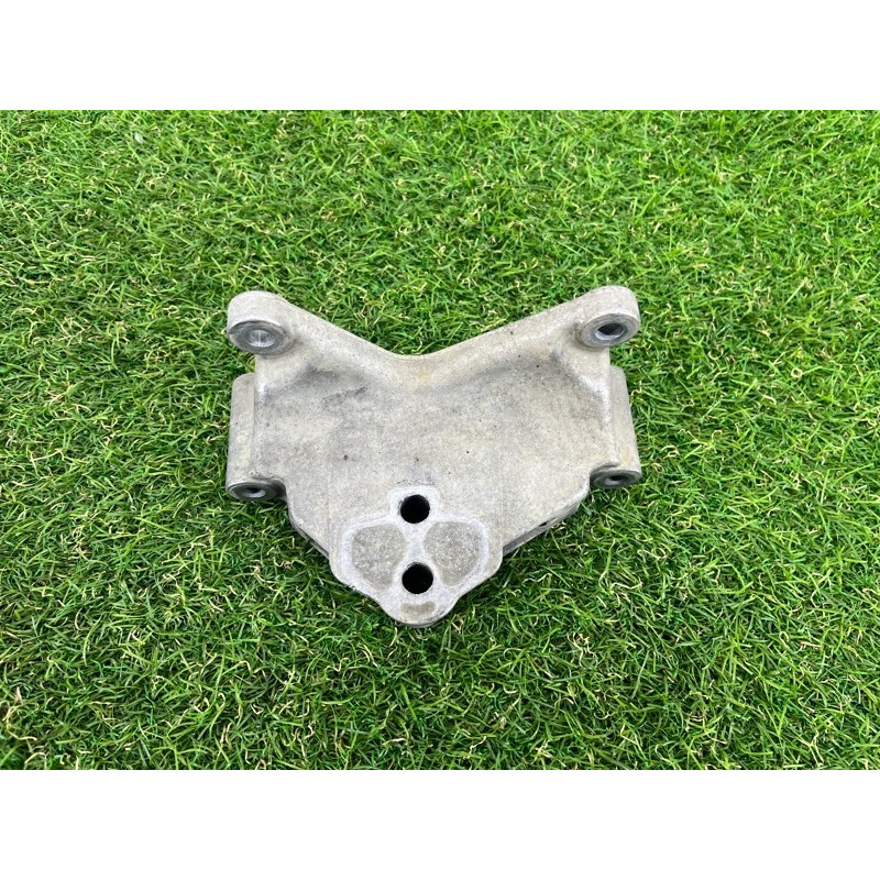 Кронштейн КПП (трансмиссия) Volkswagen Touareg NF 2012 3.6 7L8399649