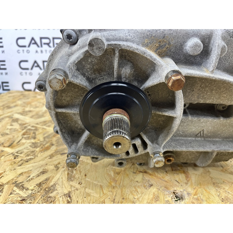 Раздаточная коробка (трансмиссия) Volkswagen Touareg NF 2012 3.6 0BU341011R