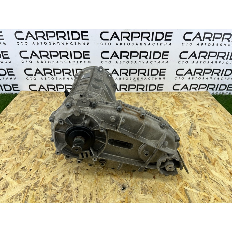 Раздаточная коробка (трансмиссия) AUDI Q7 4L 2014 3.0 TFSi CTWB 0BU341010Q