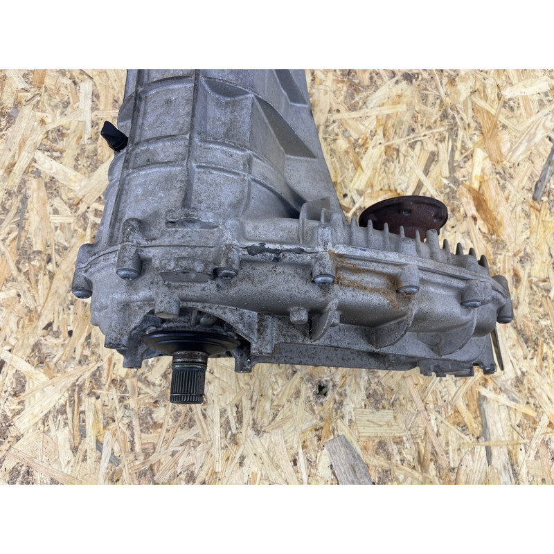 Раздаточная коробка (трансмиссия) AUDI Q7 4L 2014 3.0 TFSi CTWB 0BU341010Q