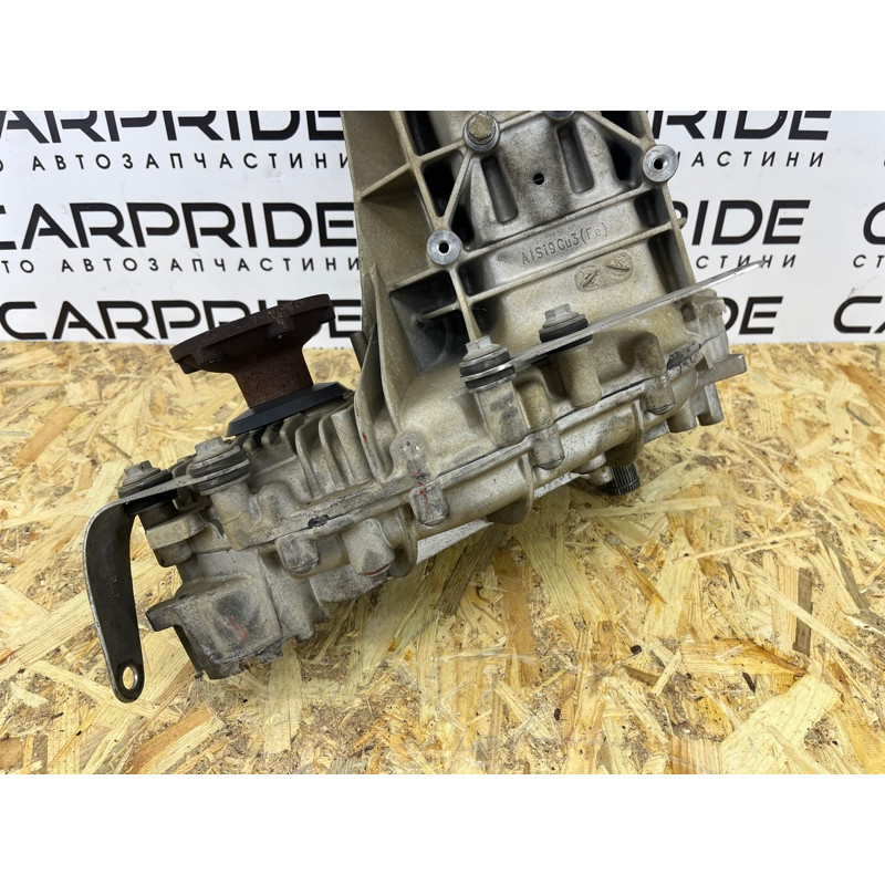 Раздаточная коробка (трансмиссия) AUDI Q7 4L 2014 3.0 TFSi CTWB 0BU341010Q