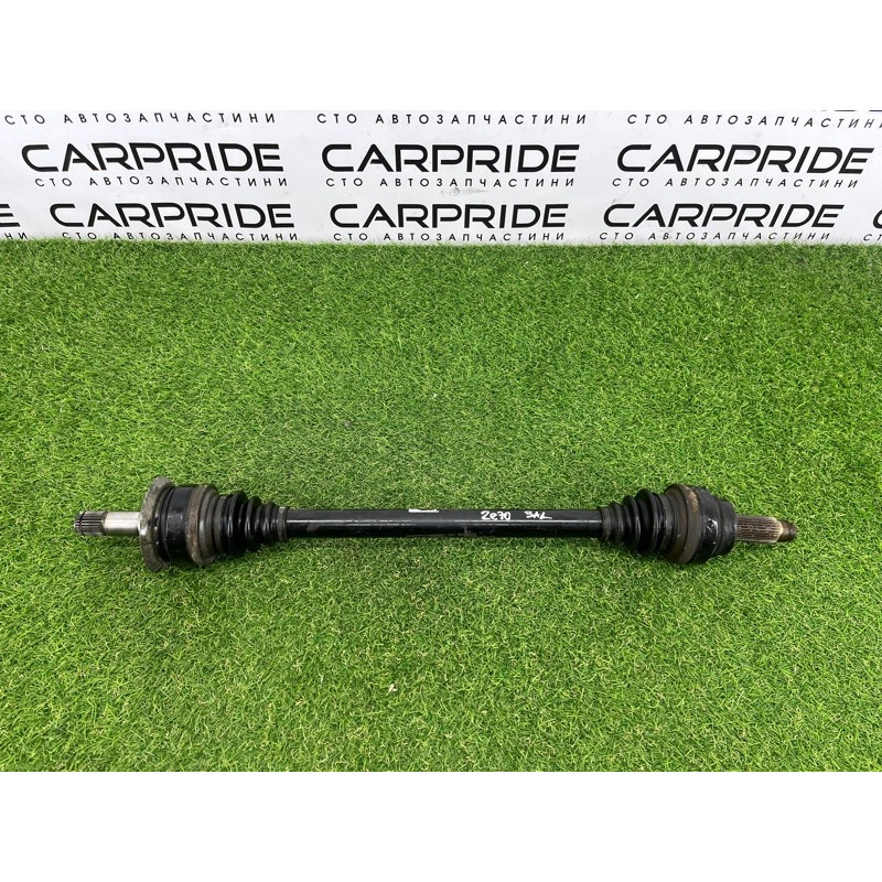 Привод (трансмиссия) BMW X5 E70 2012 3.0 N55 33208609838