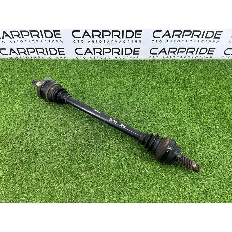 Привод (трансмиссия) BMW X5 E70 2012 3.0 N55 33208609838