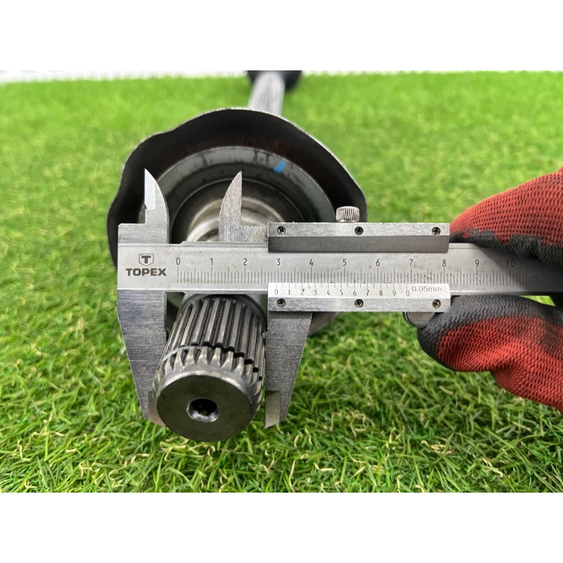 Привод (трансмиссия) BMW X5 E70 2012 3.0 N55 33208609838