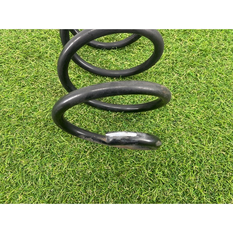 Пружина подвески (подвеска) Volkswagen Passat B7 2016 1.8 3C0411105B