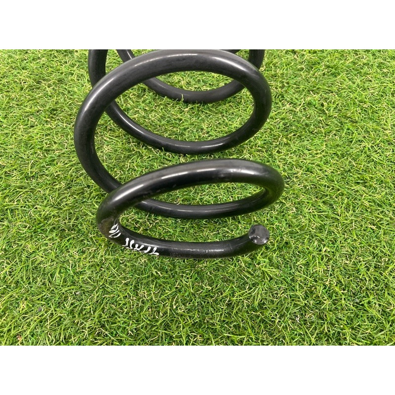 Пружина подвески (подвеска) Volkswagen Passat B7 2016 1.8 3C0411105B