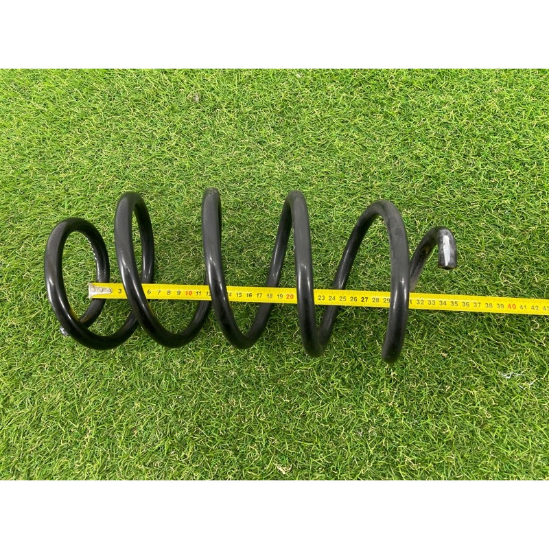 Пружина подвески (подвеска) Volkswagen Passat B7 2016 1.8 3C0411105B