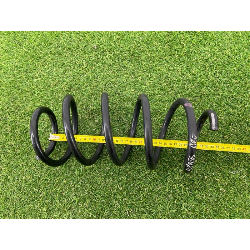 Пружина подвески (подвеска) Volkswagen Passat B7 2016 1.8 3C0411105B