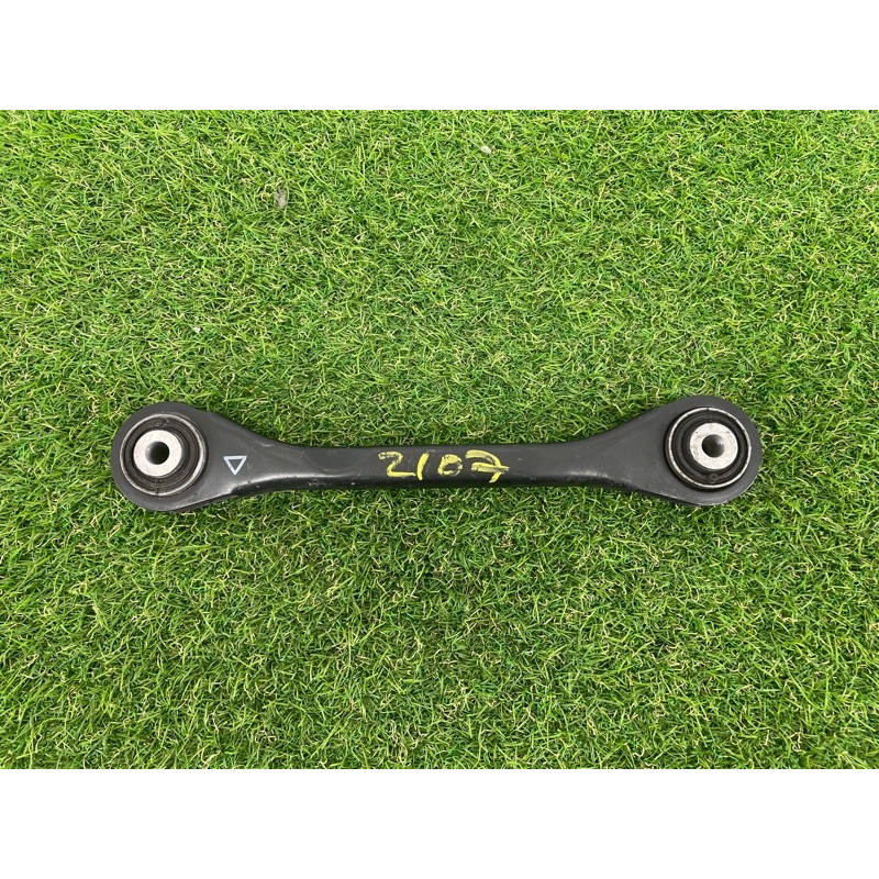 Рычаг подвески (подвеска) AUDI A7 4G 2013 3.0 CGXB 8K0501529L