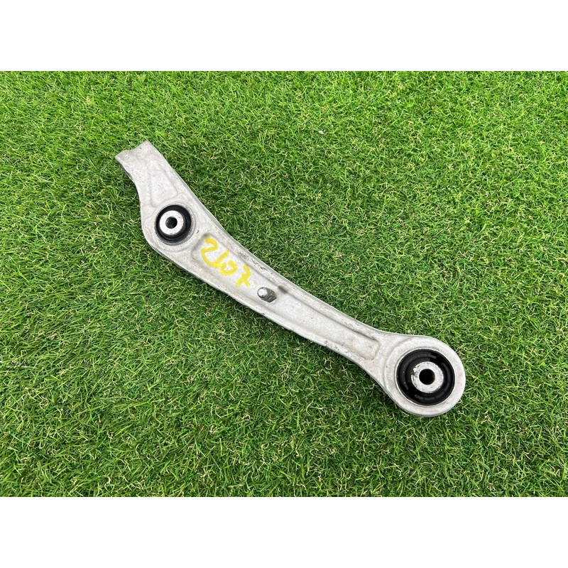 Рычаг подвески (подвеска) AUDI A7 4G 2013 3.0 CGXB 8K0407151F