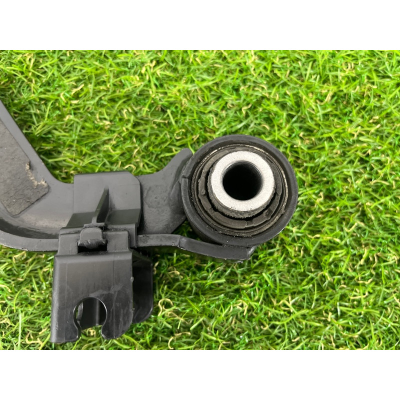 Рычаг подвески (подвеска) Volkswagen Passat B7 2016 1.8 5Q0505323C