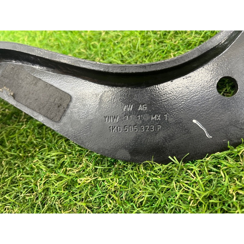 Рычаг подвески (подвеска) Volkswagen Passat B7 2016 1.8 5Q0505323C