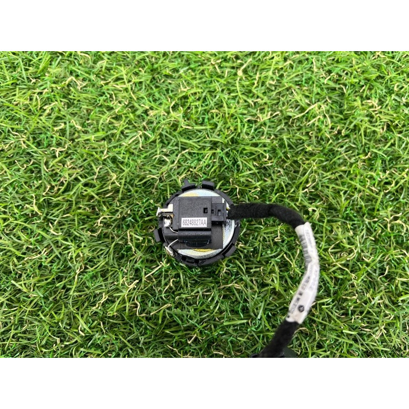 Динамик (электрика) Jeep Grand Cherokee WK2 2017 3.6 68248827AA