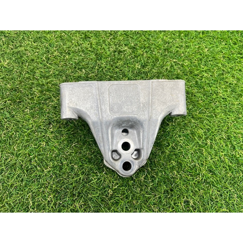 Кронштейн раздатки (трансмиссия) PORSCHE CAYENNE 958 2012 4.8 95534164903