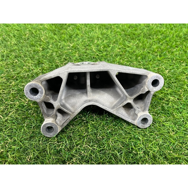 Кронштейн КПП (трансмиссия) PORSCHE CAYENNE 958 2013 3.6 95834164900