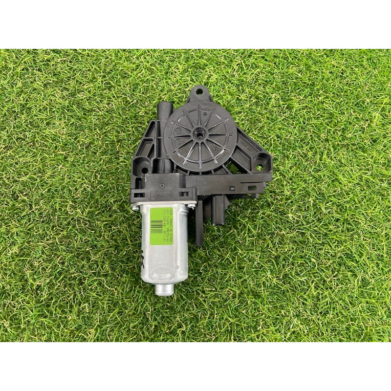 Мотор стеклоподъемника (электрика) Jeep Grand Cherokee WK2 2017 3.6 68079285AB