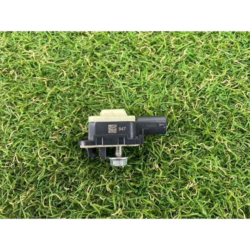 Датчик удара (электрика / датчики) Volkswagen Touareg NF 2012 3.0 7P0959354