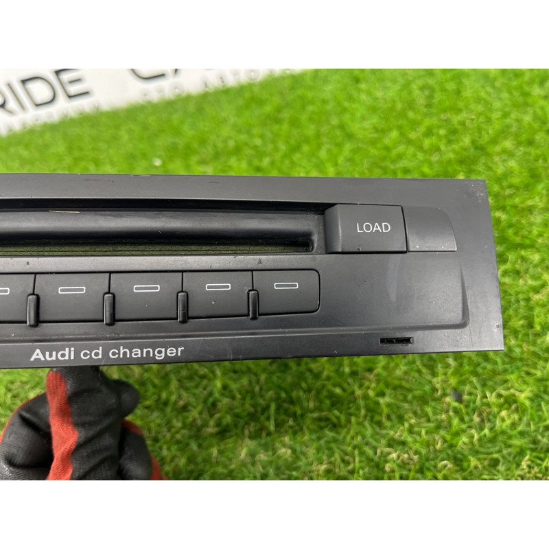 CD-changer (электрика) AUDI Q7 4L 2007 3.6 4L0035110