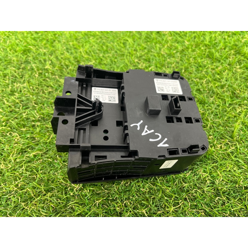 Блок кнопок (электрика / кнопки) PORSCHE CAYENNE 958 2013 3.6 95861313500