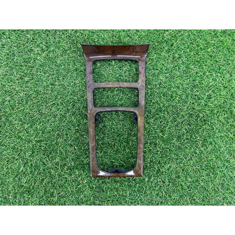 Декоративная накладка центральной консоли (салон) PORSCHE CAYENNE 958 2013 3.6 95855332402BG1