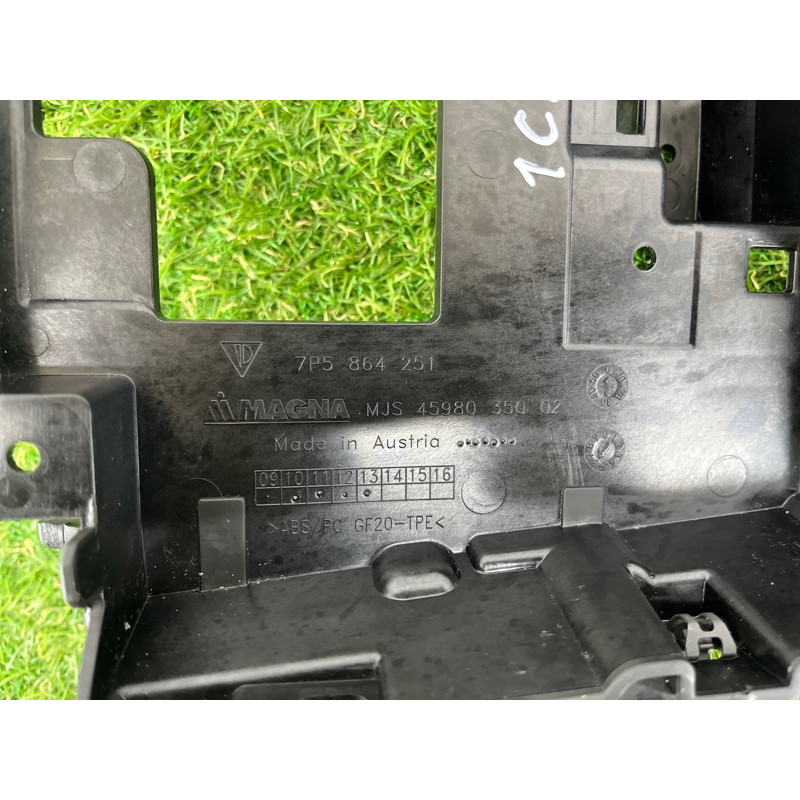 Крепление центральной консоли (салон) PORSCHE CAYENNE 958 2013 3.6 95855325101