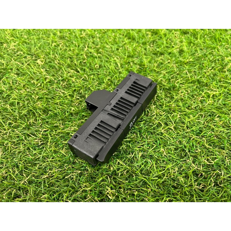 Кнопка DSC (электрика / кнопки) AUDI A4 B8 2012 2.0 TFSI 8K1959673FV10