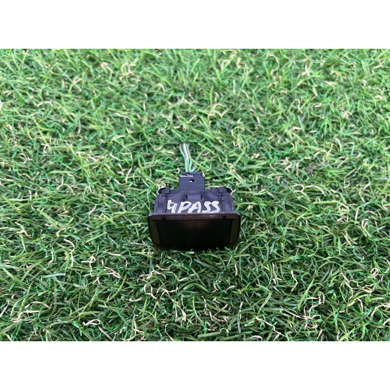 Датчик света (электрика / датчики) Volkswagen Passat B7 2016 1.8 561907451A