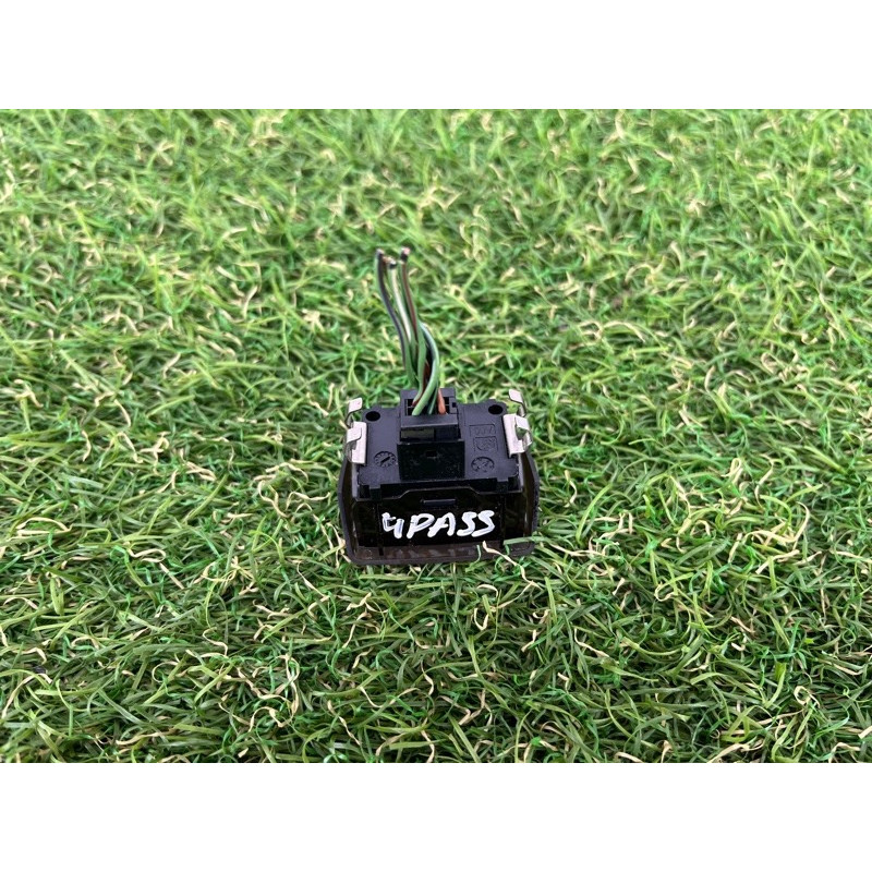 Датчик света (электрика / датчики) Volkswagen Passat B7 2016 1.8 561907451A