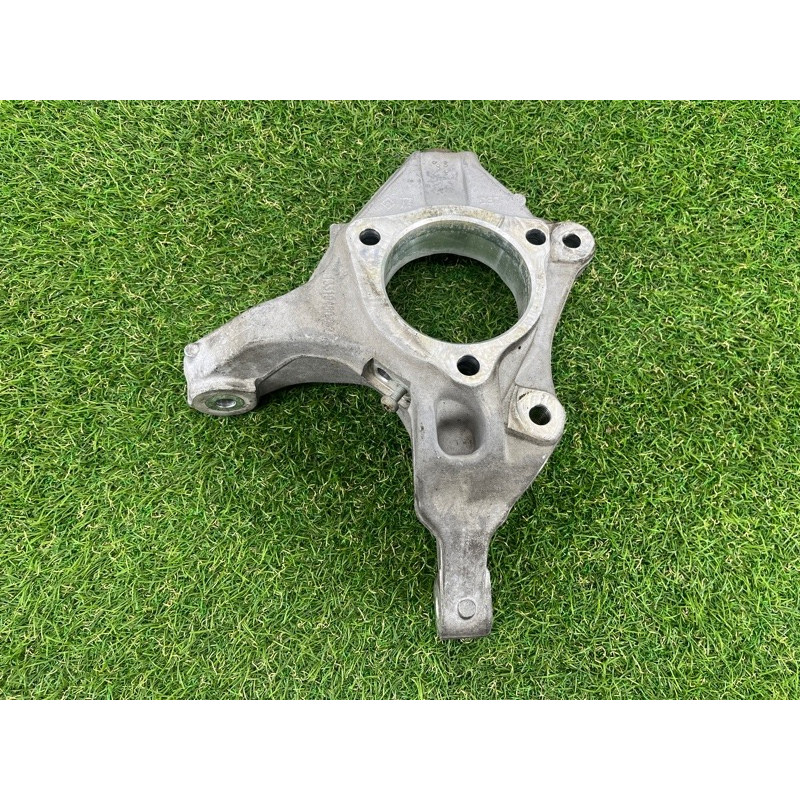 Поворотный кулак (подвеска) CHEVROLET Cruze J300 2011 1.4 23119517