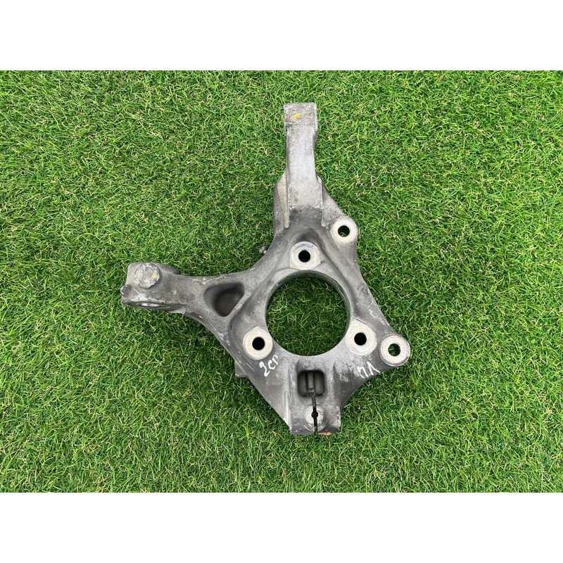 Поворотный кулак (подвеска) CHEVROLET Cruze J300 2011 1.4 23119517