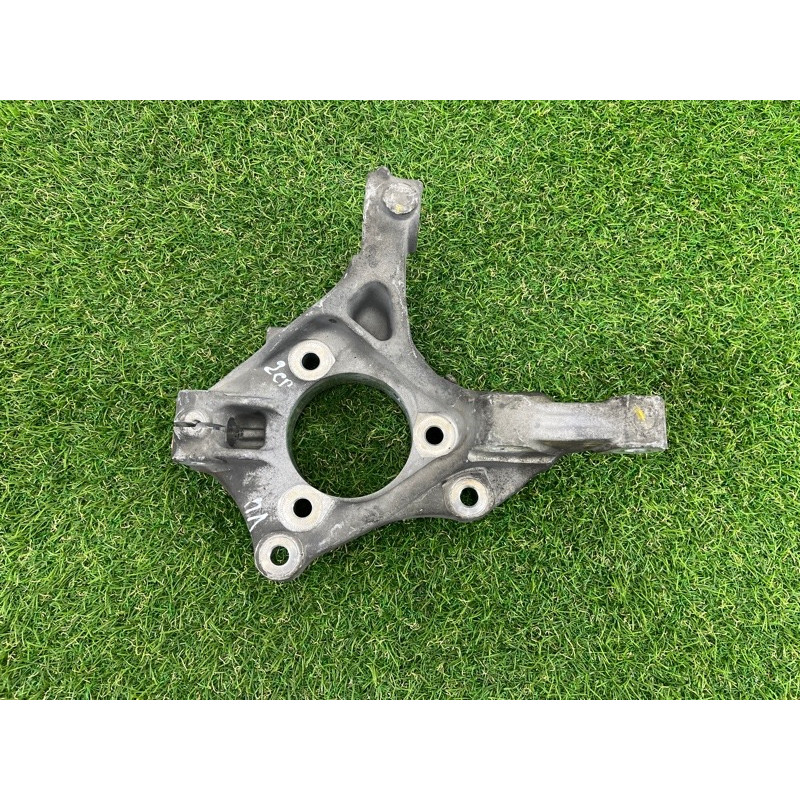 Поворотный кулак (подвеска) CHEVROLET Cruze J300 2011 1.4 23119517
