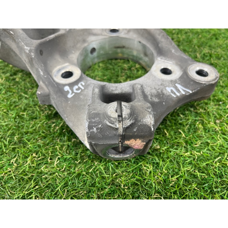 Поворотный кулак (подвеска) CHEVROLET Cruze J300 2011 1.4 23119517