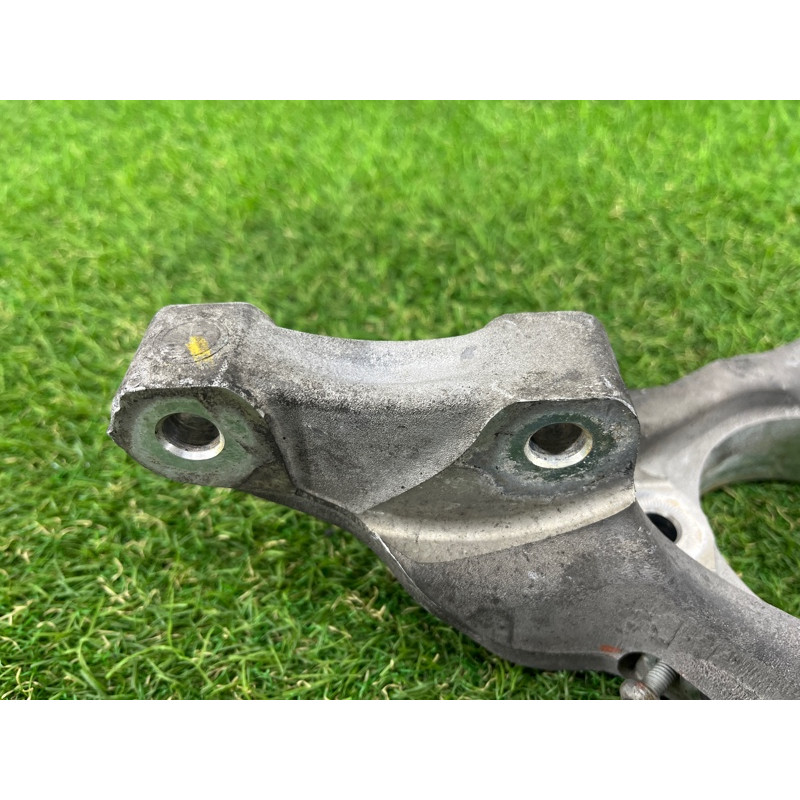 Поворотный кулак (подвеска) CHEVROLET Cruze J300 2011 1.4 23119517