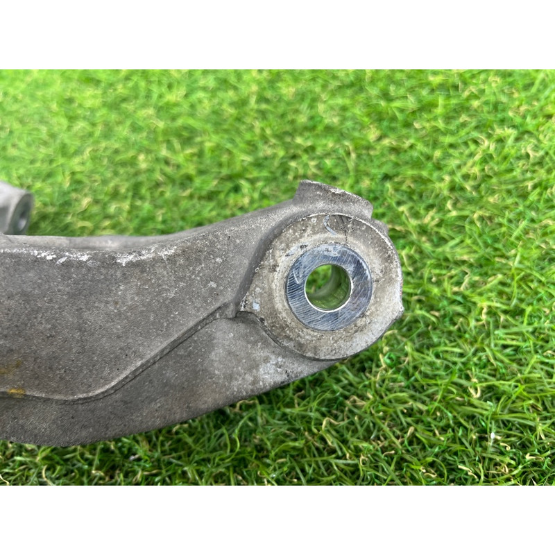 Поворотный кулак (подвеска) CHEVROLET Cruze J300 2011 1.4 23119517