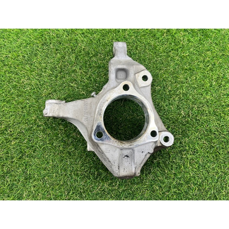 Поворотный кулак (подвеска) CHEVROLET Cruze J300 2011 1.4 23119518