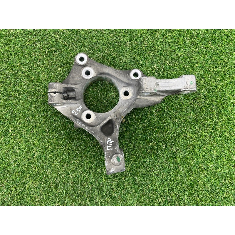 Поворотный кулак (подвеска) CHEVROLET Cruze J300 2011 1.4 23119518